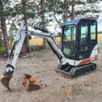 Mini-pelle Bobcat 322G diesel 1,6 t pour travaux agricoles et TP