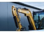 Mini pelle Caterpillar 302.7 CR diesel – 3 godets – Construction – Image 11