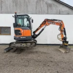 Mini pelle Doosan DX27Z-7 diesel 2.8T – 3 godets – Travaux agricoles