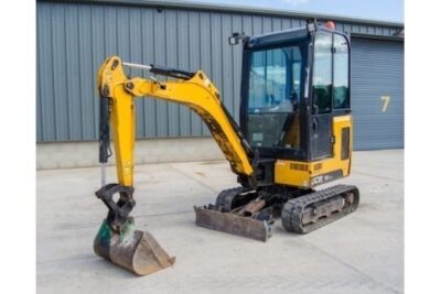 Mini pelle JCB 8016 diesel 1.7t – 3 godets – chenilles caoutchouc